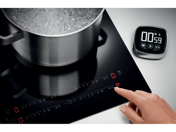 Electrolux KIS62453I Sort Indbygget 60 cm Zone induktionskogeplade 4 zone(s)