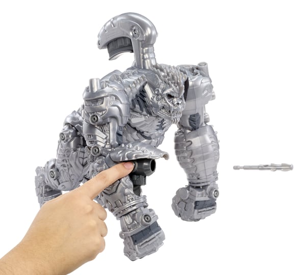 MGA Entertainment Armorsaurs Feature Villain Figure- King Chrome