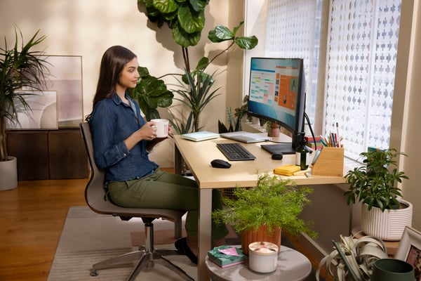 HP P34hc G4 WQHD USB-C -kaareva näyttö