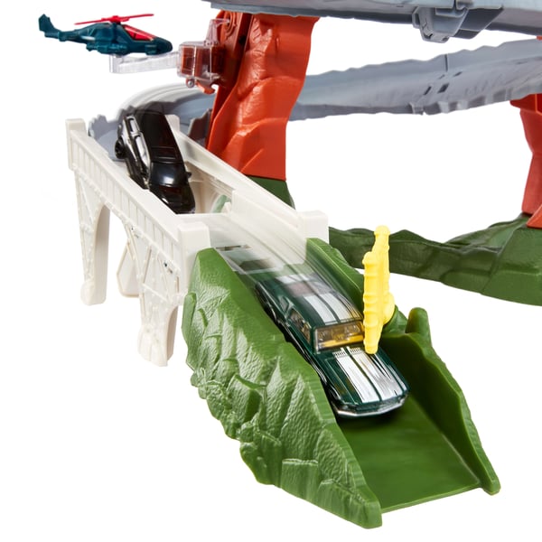 Matchbox The Movie Mountain Helicopter Escape