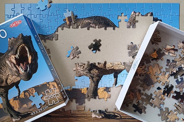 Tactic Puzzle Lovers Tyrannosaurus 200 pcs puzzle