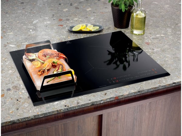 Electrolux EIV734 Sort Indbygget 70 cm Zone induktionskogeplade 4 zone(s)
