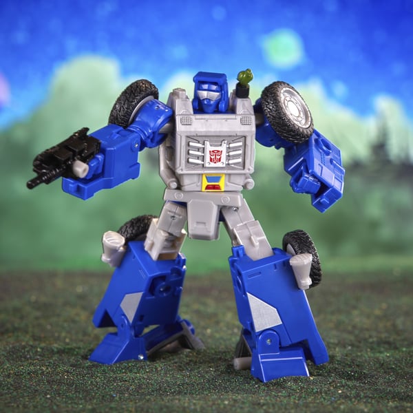 Hasbro Transformers: Legacy Generations Beach Comber
