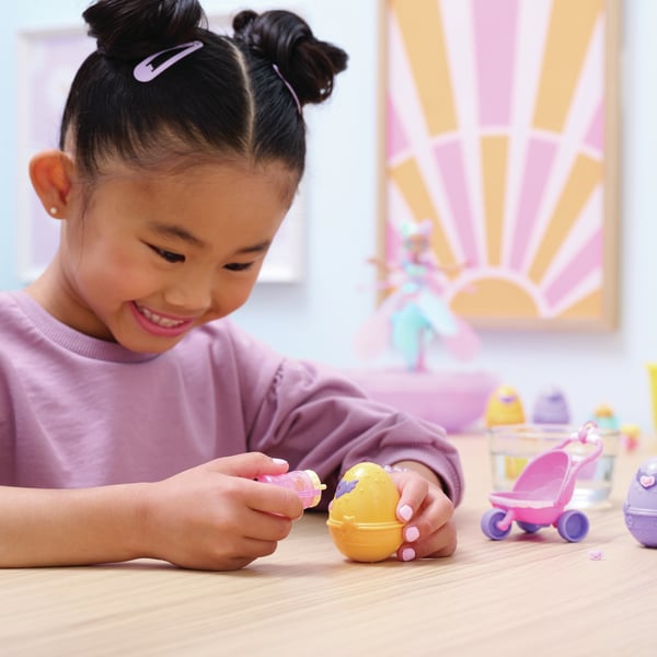 Hatchimals EGG COL FeatrNurturPckStrollerVer2 GML