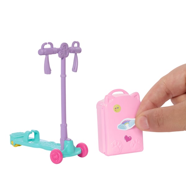Barbie CLUB CHELSEA Doll & Accessories