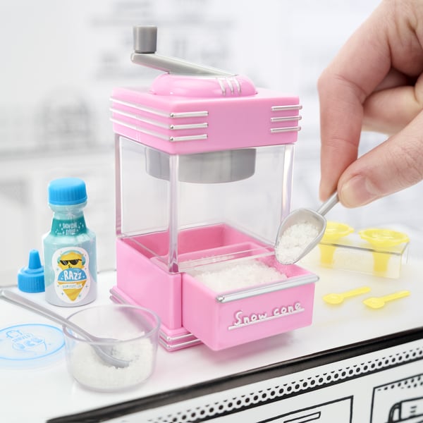 Miniverse MGA's - Make It Mini Appliances Series 2 in PDQ
