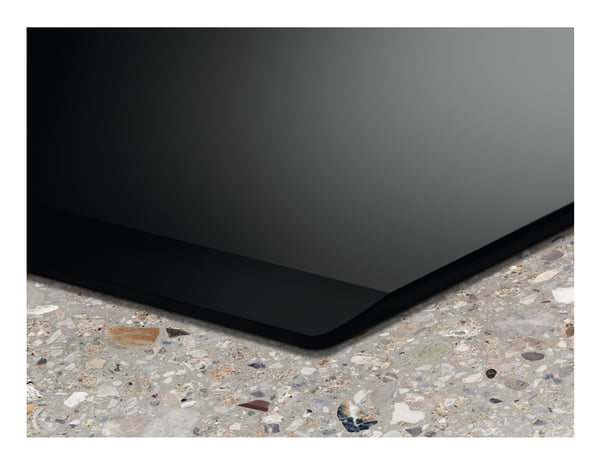 Electrolux EIT61336 Sort Indbygget 60 cm Zone induktionskogeplade 3 zone(s)