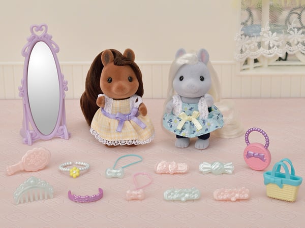 Sylvanian Families Søde Ponyvenner