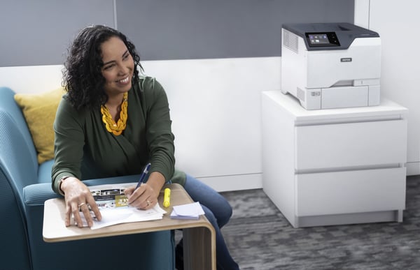 Xerox VersaLink C620 A4 50 sid/min dubbelsidig skrivare PS3 PCL5e/6 2 magasin 650 ark