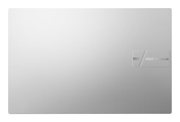 ASUS Vivobook 15 M1502NAQ-BQ045W AMD Ryzen™ 5 150 Laptop 39,6 cm (15.6") Fuld HD 16 GB DDR5-SDRAM 512 GB SSD Wi-Fi 6 (802.11ax) Windows 11 Home Sølv QWERTY Italiensk