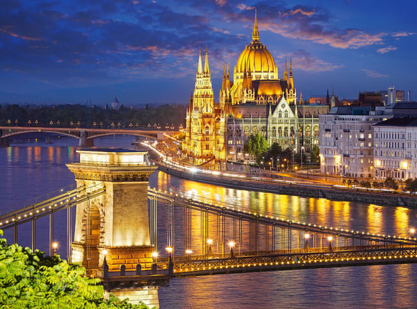 Castorland Budapest view at dusk 2000 pcs Puslespil 2000 stk By