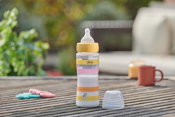 Chicco 00028637110000 sutteflaske 330 ml Gennemsigtig, Hvid, Gul Plast