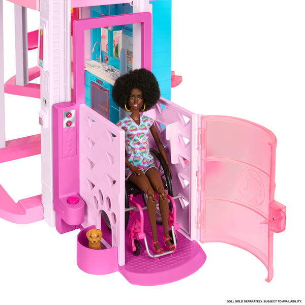 Barbie Dreamhouse Adventures Dreamhouse, over 75 dele, dukkehus til poolparty med en vandrutsjebane, der er tre etager høj