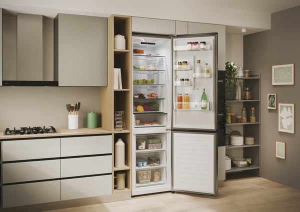 Candy CNCQ2T620EX Fritstående 409 L Rustfrit stål