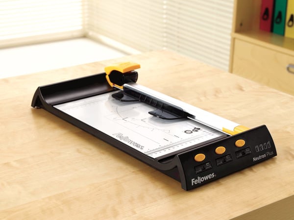 Fellowes 5410101 papirskærer 10 ark