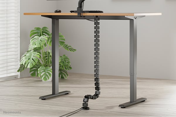 Neomounts ADS06-130BL kabelorganisator Skrivebord Kabelguide Sort 1 stk