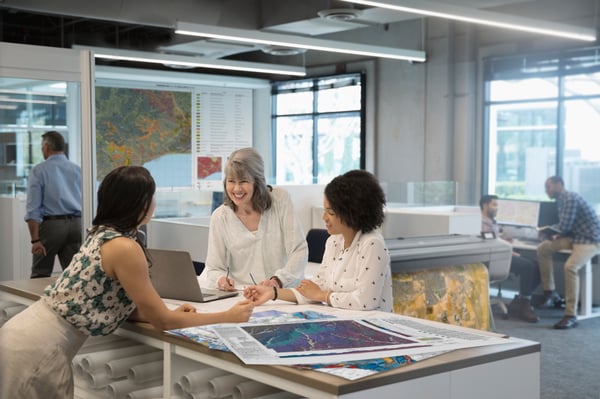 HP Designjet Z6 44-tums PostScript skrivare