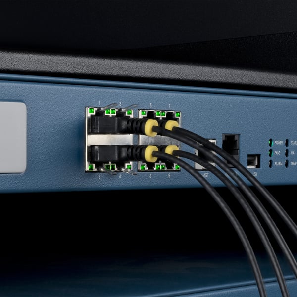 StarTech.com N6APATUTP34BKS50CM netværkskabel Sort 0,5 m Cat6a U/UTP (UTP)