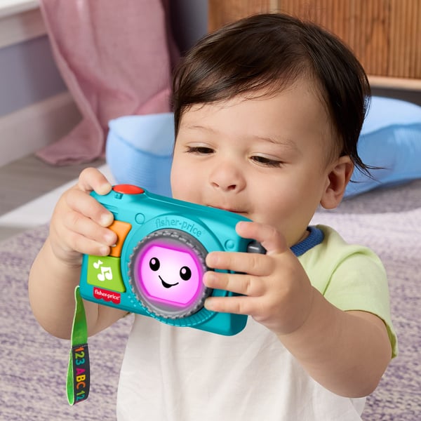 Fisher-Price Laugh & Learn Light-Up Camera