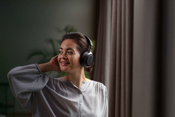 Philips Fidelio Kuulokkeet Langallinen & langaton Pääpanta Puhelut/Musiikki Bluetooth Musta