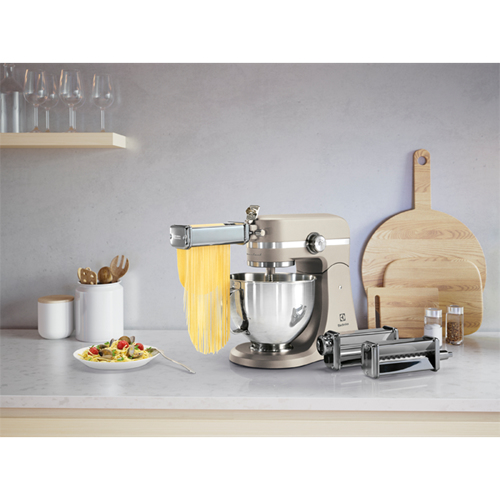 Electrolux EKM5570 monitoimikone 1200 W 4,8 L Norsunluu