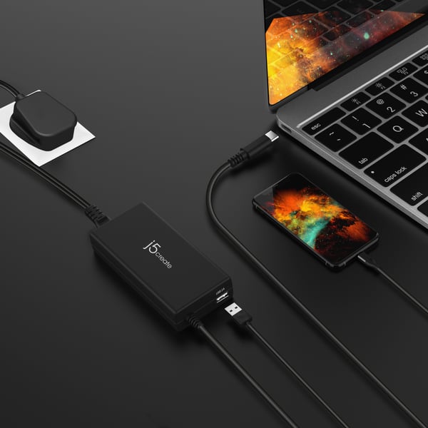 j5create JUP2290C-FN 100W PD USB-C® Superoplader - UK