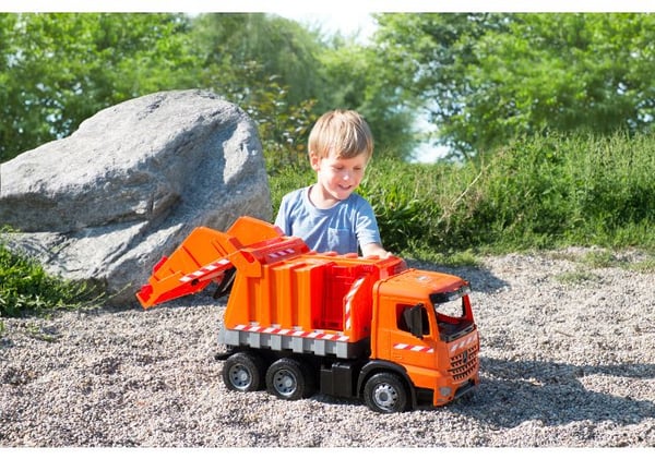 Lena GIGA TRUCKS