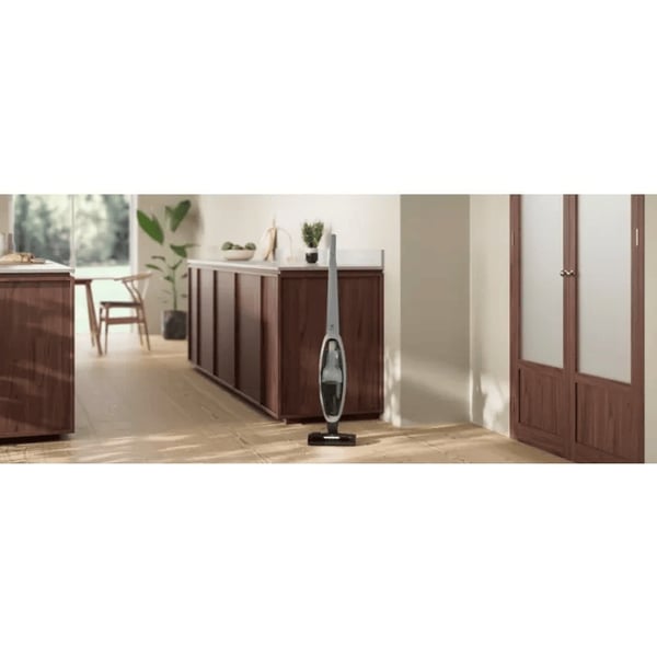 Electrolux ES52CB21DB Sauvaimuri Akku Kuiva Sykloninen, Vaahto, Moottorin jälkeinen suodatin Pussiton 0,3 L 29 W Sininen 2 ah
