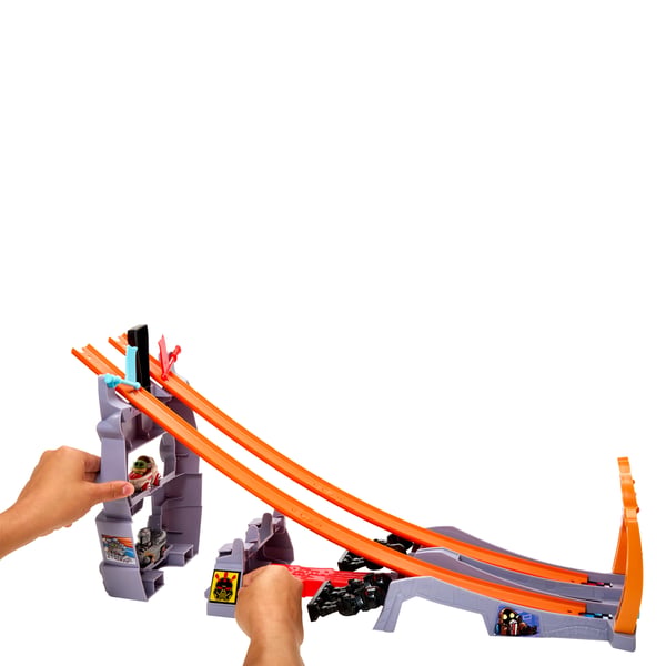 Hot Wheels Racer Verse RACERVERSE Banset med Grogus fantastiska lopp
