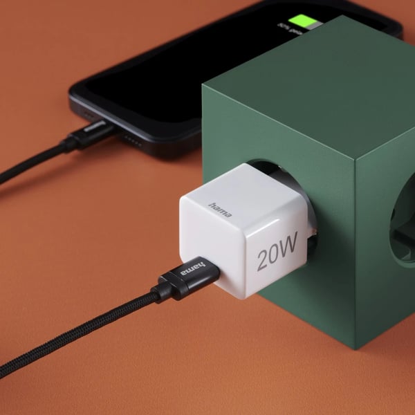 Hama 00201840 mobilladdare Smartphone Vit AC Snabb laddning inomhus