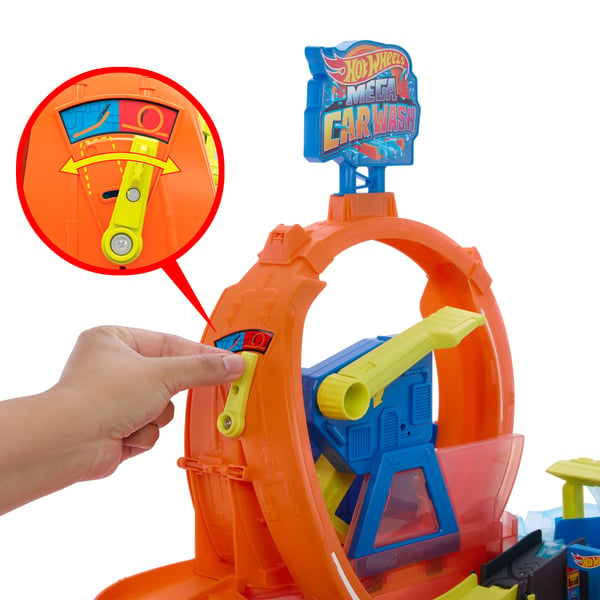 Hot Wheels City Innehåller 1 Biltvätt med megaloop och 1 Color Shifters-bil i skala 1:64.