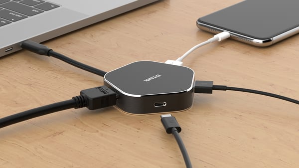 D-Link DUB-M420 dockingstation Ledningsført Thunderbolt 3 Aluminium, Sort