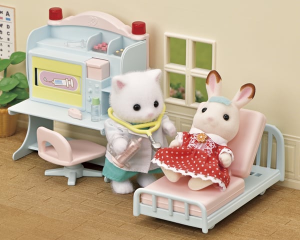 Sylvanian Families Lääkärisetti Aloitustaloon