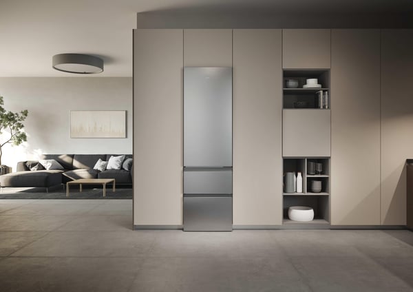 Haier 3D 60 Series 3 HTR3620CNMG Fritstående 414 L Sølv