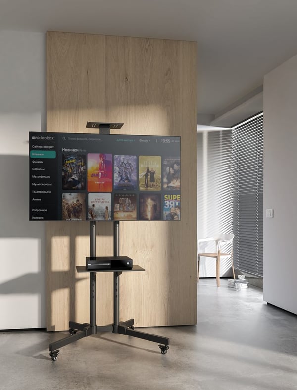 Equip 650603 monitorin kiinnike ja jalusta 177,8 cm (70") Lattia Musta