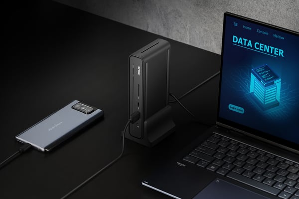 ASUS Triple Display USB-C Dock DC300 Telakointi USB 3.2 Gen 2 (3.1 Gen 2) Type-C Musta