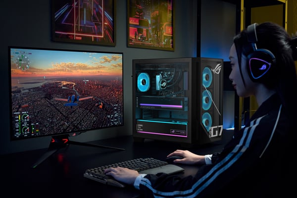 ASUS ROG G700 GM700TZ-R9800X283W AMD Ryzen™ 7 9800X3D 32 GB DDR5-SDRAM 2 TB SSD AMD Radeon RX 9070 XT Windows 11 Home Tower PC Svart