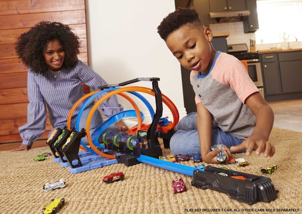 Hot Wheels Action Corkscrew Crash-banesæt