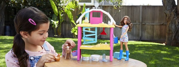 Barbie HGY88 nukke