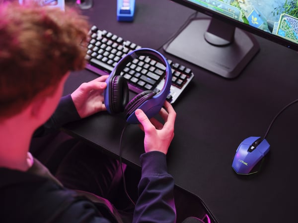 Trust GXT 415B Zirox Kuulokkeet Langallinen Pääpanta Pelaaminen Sininen