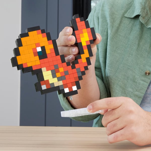 MEGA Pokémon Showcase Charmander