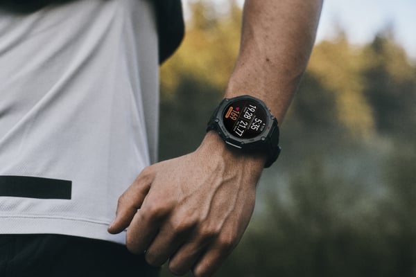 Amazfit T-Rex 3 Pro 3,81 cm (1.5") AMOLED 48 mm Digitaalinen 480 x 480 pikseliä Kosketusnäyttö Musta Wi-Fi GPS (satelliitti)