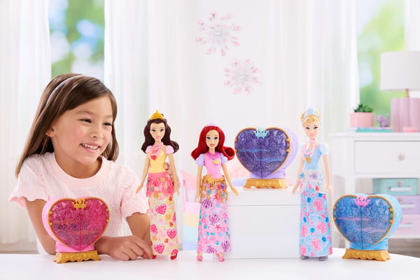 Disney Princess Jewel Reveal Ariel-modedukke med 8 overraskelser, herunder smykkeskrin og 10 stk. tilbehør