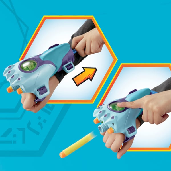 Nerf Transformers EarthSpark Cyber-Sleeve Battle-blaster