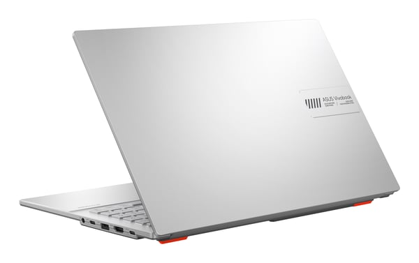ASUS Vivobook Go 15 L1504FA-BQ4684 AMD Ryzen™ 5 40 Laptop 39,6 cm (15.6") Fuld HD 16 GB LPDDR5-SDRAM 512 GB SSD Wi-Fi 6E (802.11ax) Spansk Sølv