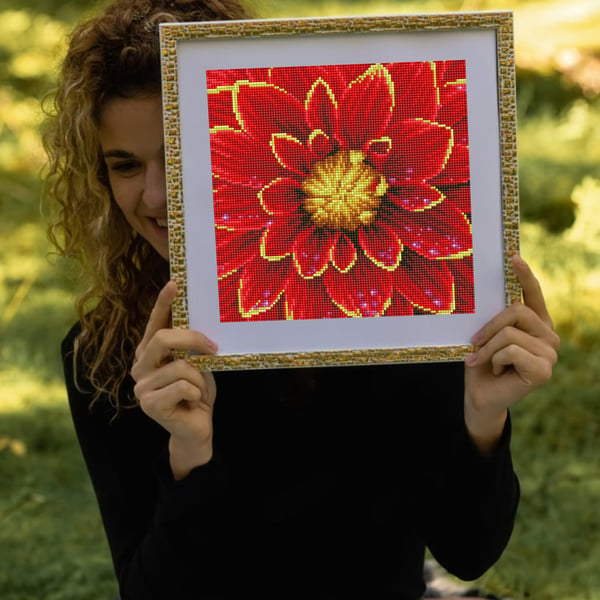 Diamond Dotz Dahlia