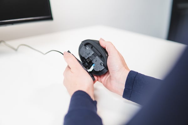 BakkerElkhuizen Oyster Mouse Wireless hiiri Office Molempikätinen Langaton RF Laser 1200 DPI