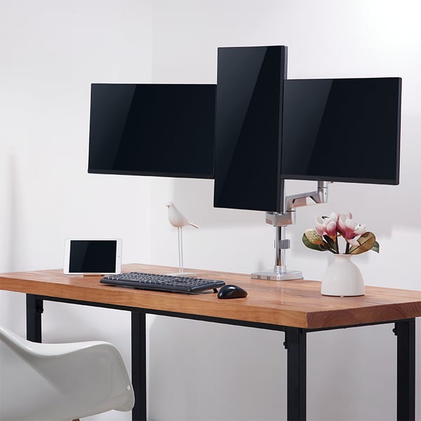LogiLink BP0090 monitorin kiinnike ja jalusta 68,6 cm (27") Vastaanotto Hopea