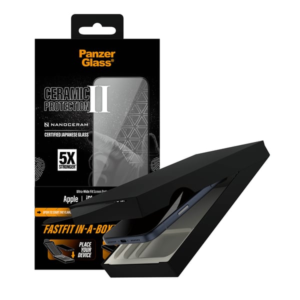 PanzerGlass ® Ceramic Screen Protector iPhone 17 Pro Max | Ultra-Wide Fit w. FASTFIT IN-A-BOX Genomskinligt skärmskydd 1 styck
