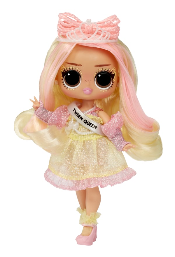 L.O.L. Surprise! Tweens Surprise Swap Fashion Doll- Braids-2-Waves Winnie